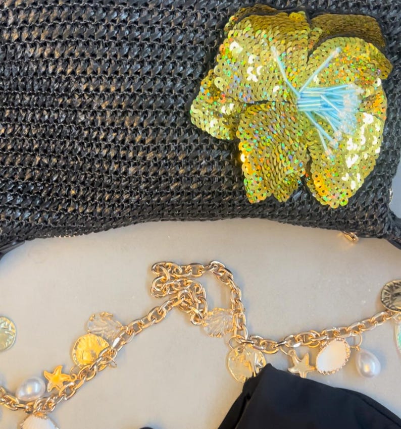 Black / gold flora charm bag