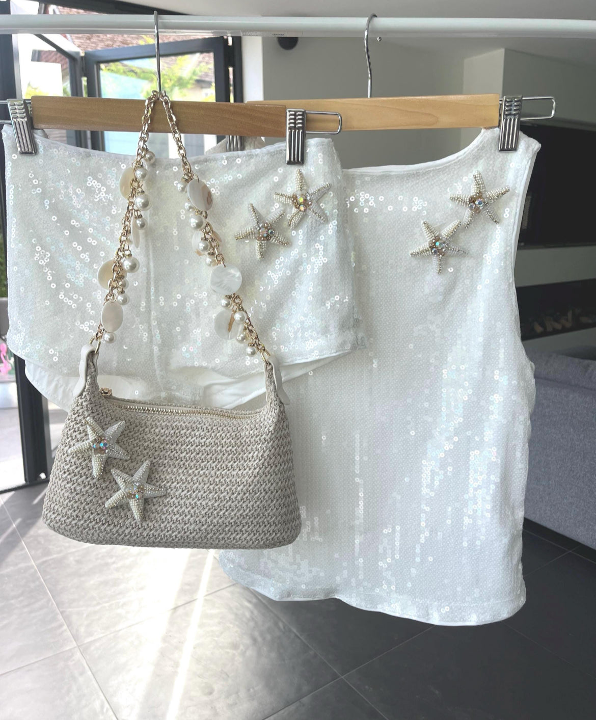 Cream starfish collection