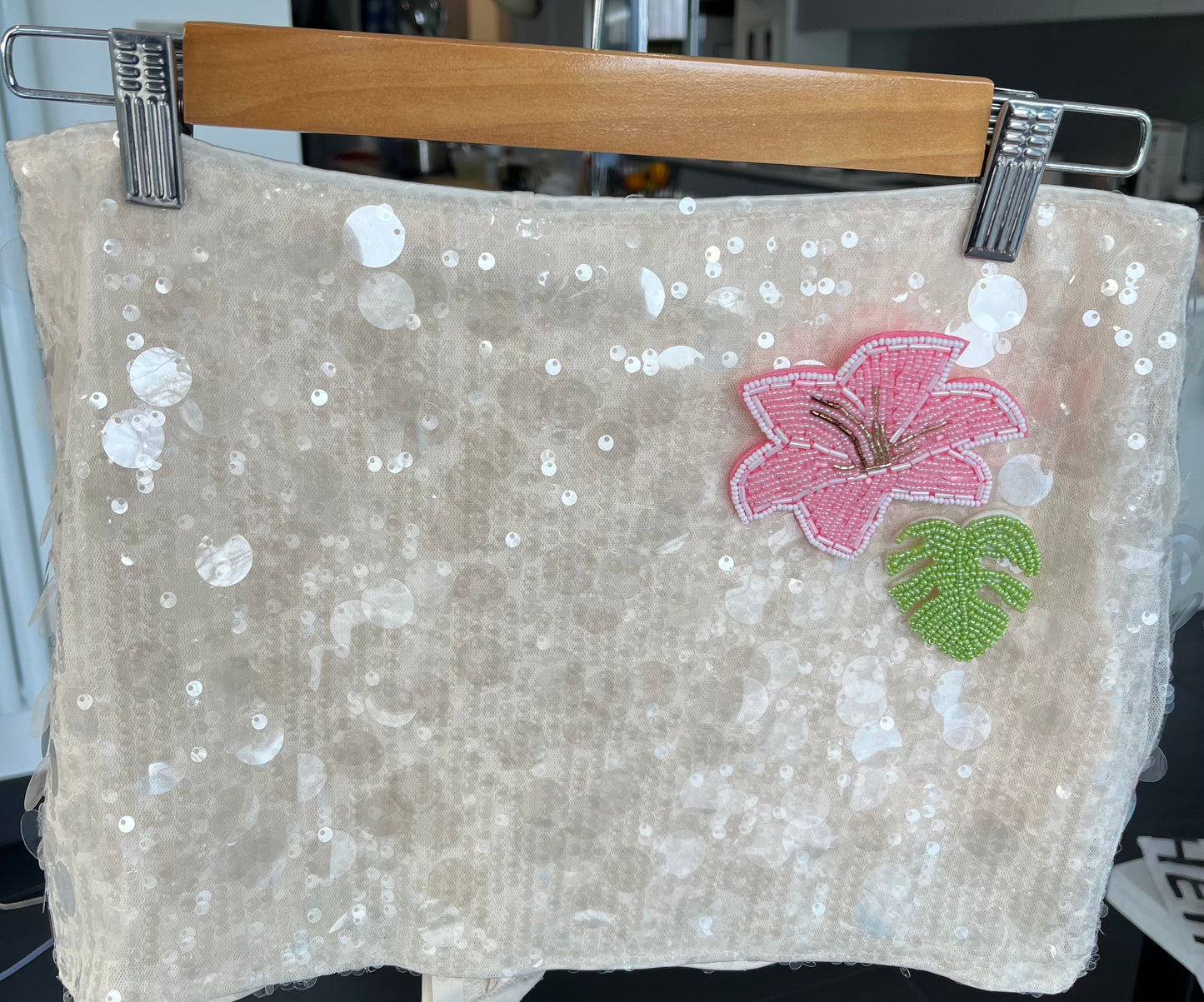 Beige beaded flora & leaf sequin skort