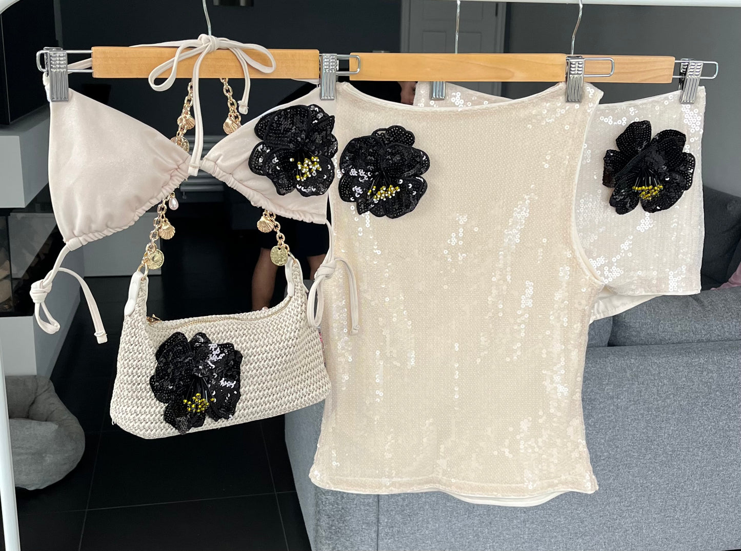 Beige / black flora bikini