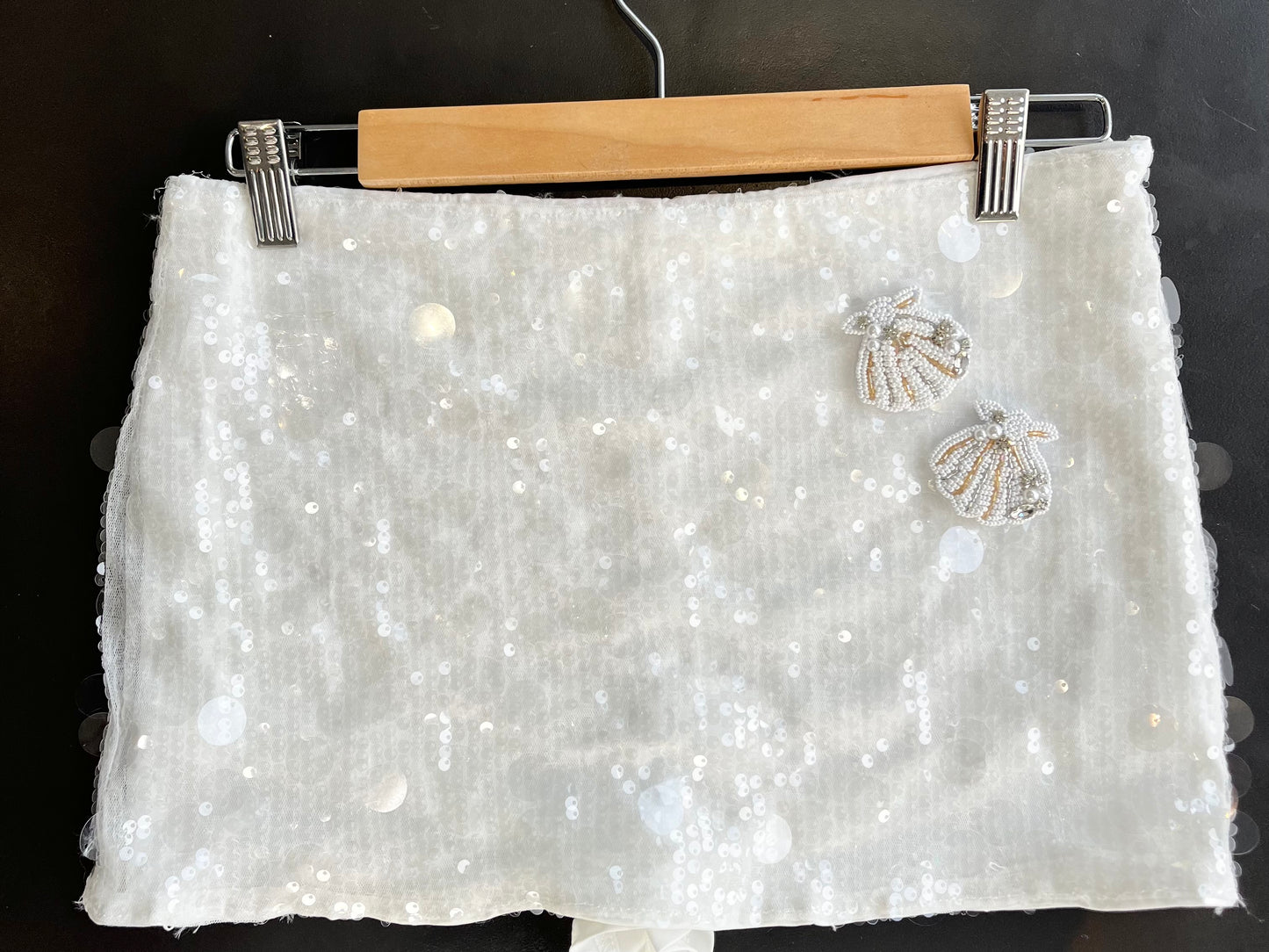 White beaded seashells sequin skort