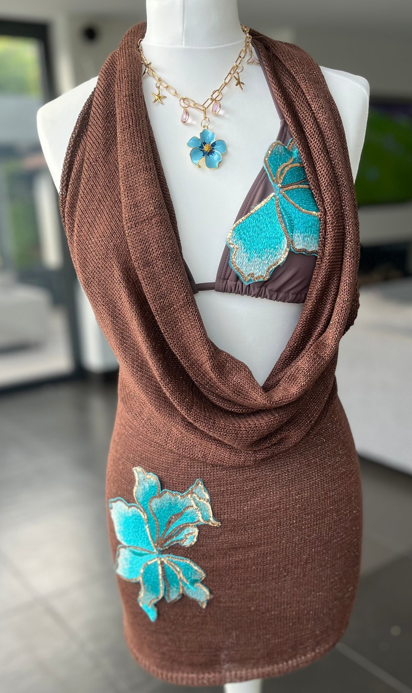 Brown ocean blossom knit slouch front backless dress