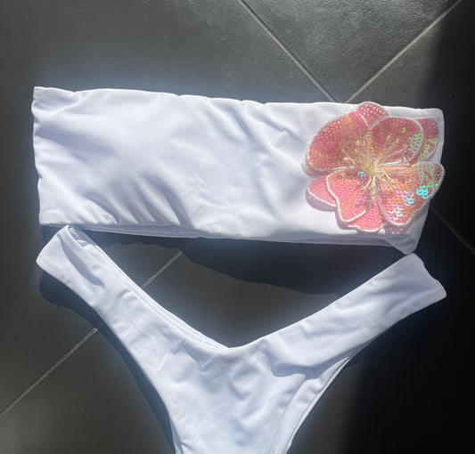 White pink flora bandeau bikini