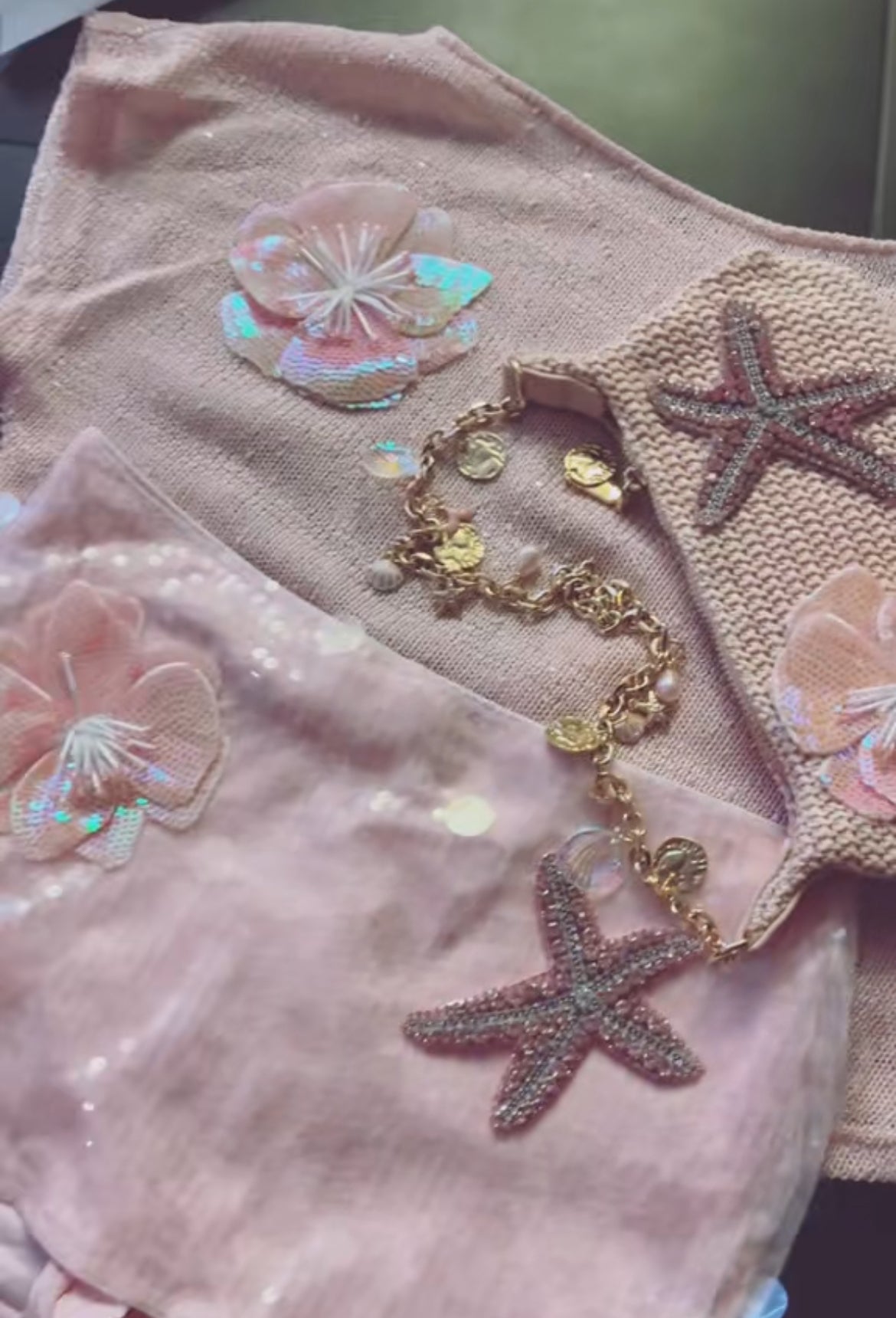 Pink flora & starfish charm bag