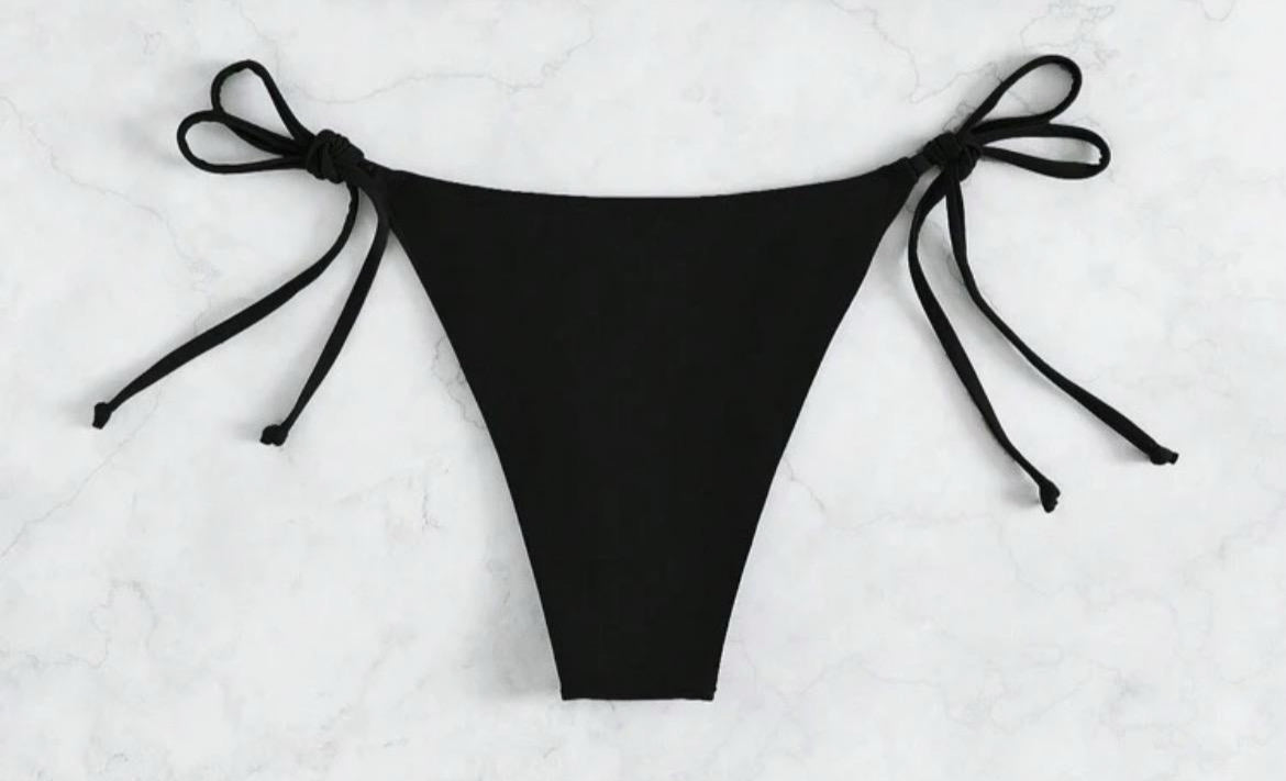 Black / white cross bikini