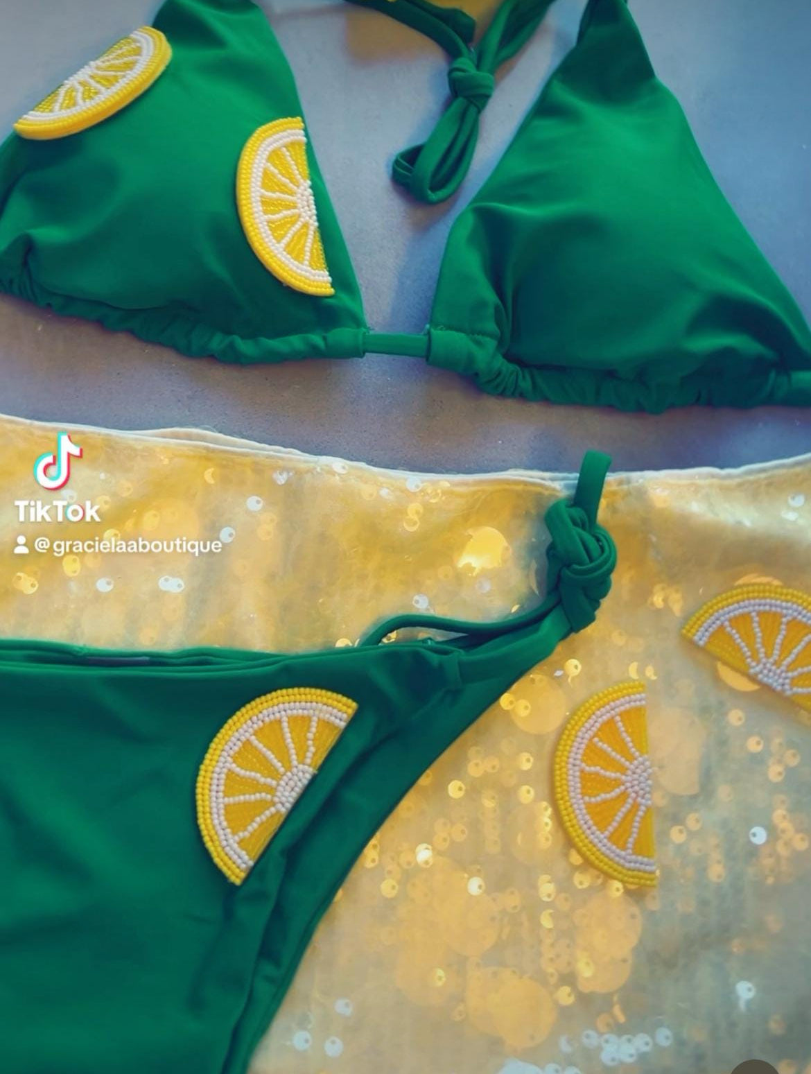 Yellow lemons sequin skort