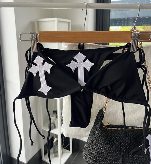 Black / white cross bikini