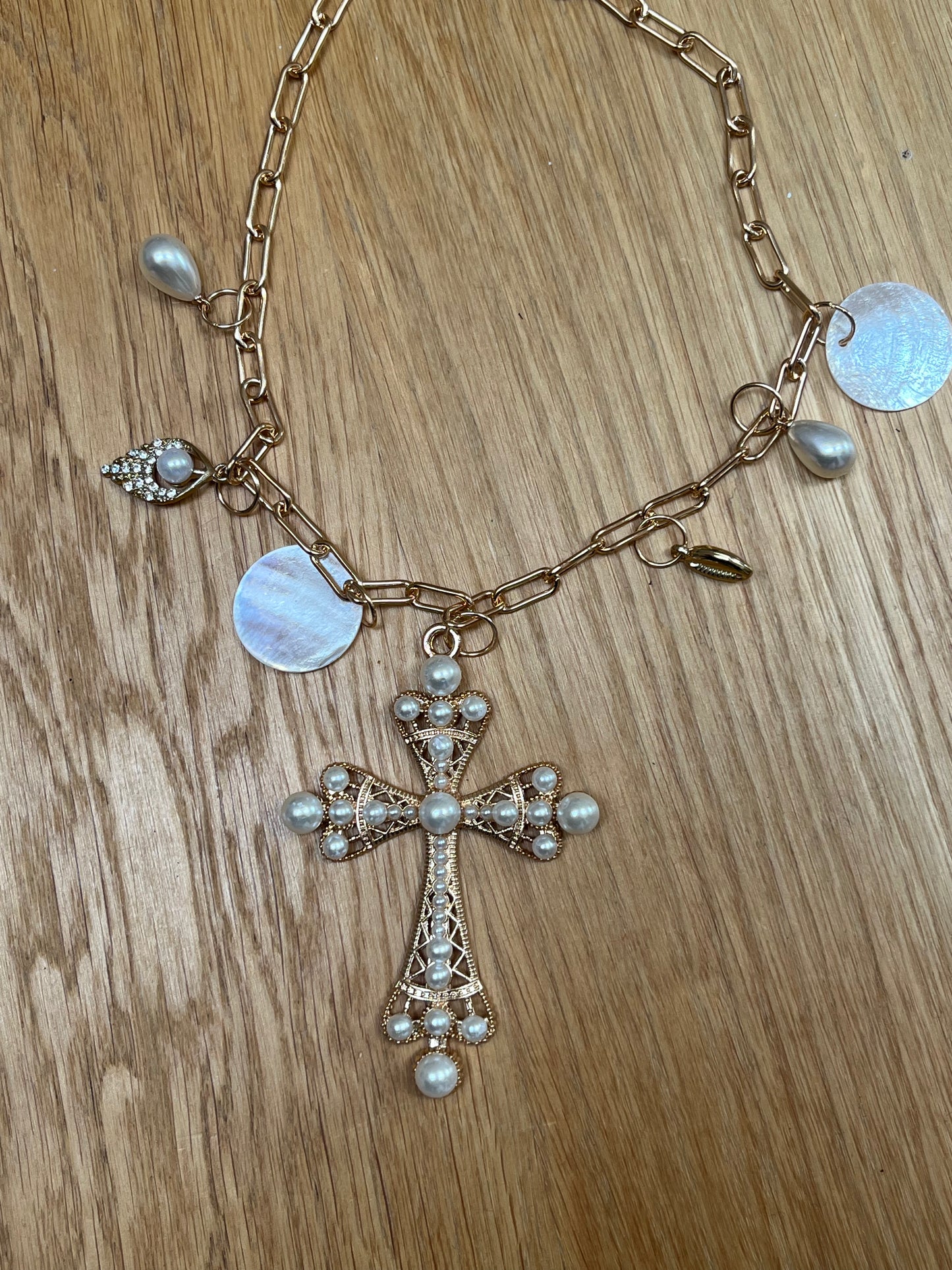 Pearled cross pendent charm necklace