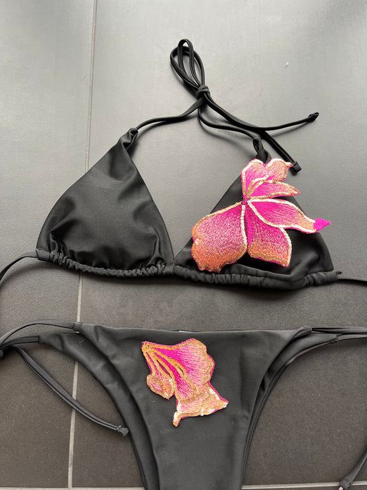 Black Pink blossom bikini