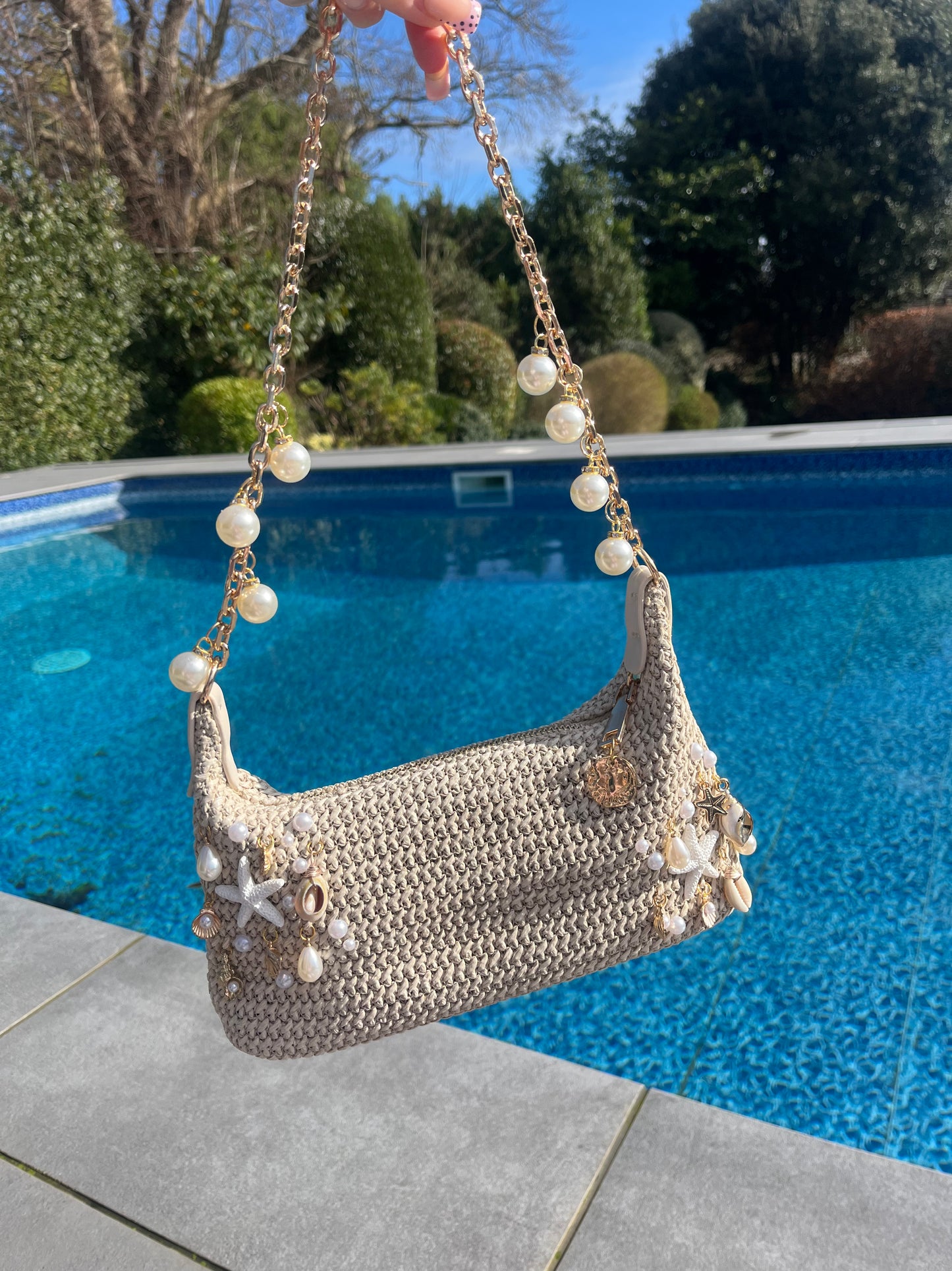 Beige starfish and shell  charm bag