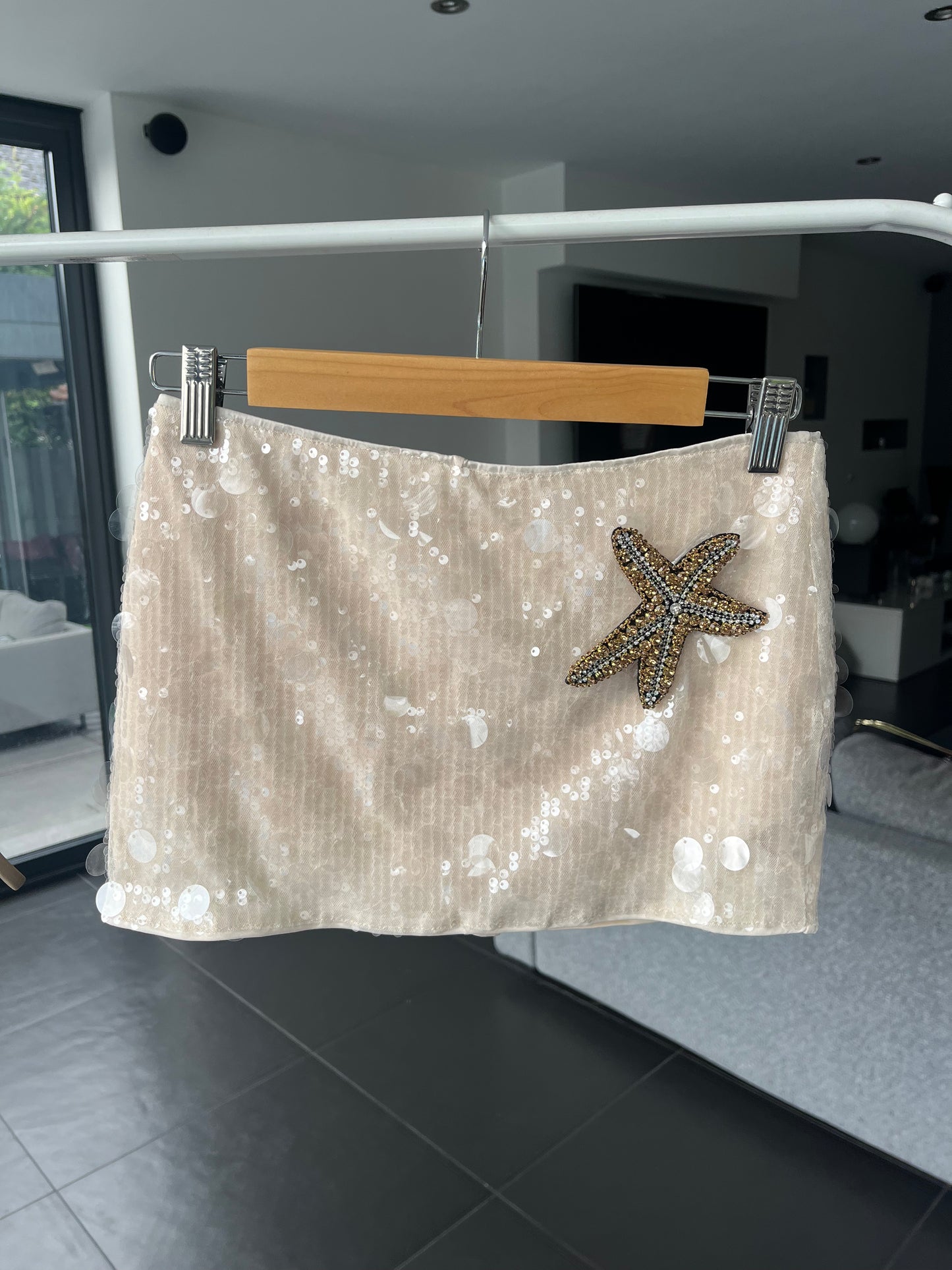 Beige / gold Gem starfish sequin skort