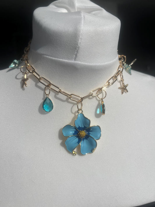 Blue flora charm necklace