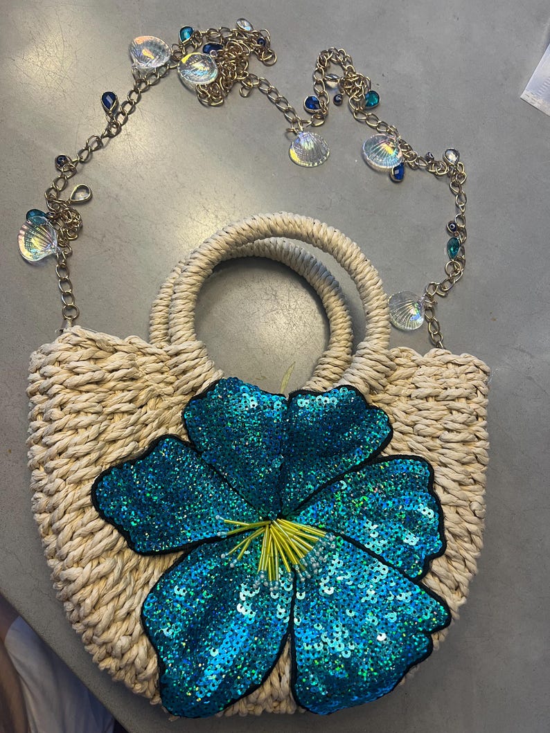 Beige / Blue flora basket bag