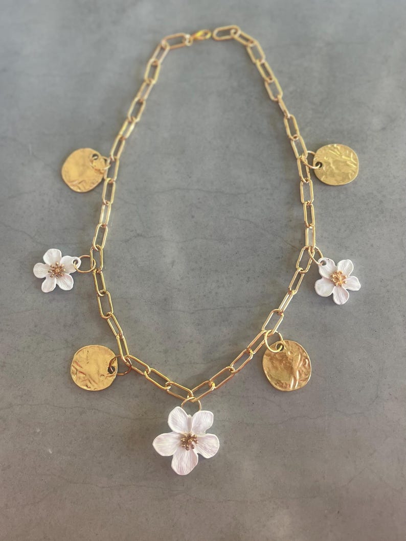 White flower charm necklace
