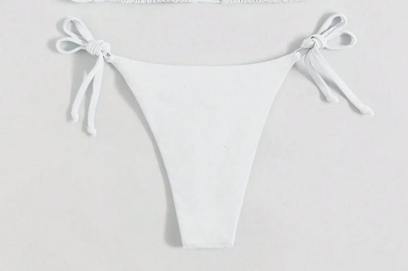 White / turquoise flora bikini