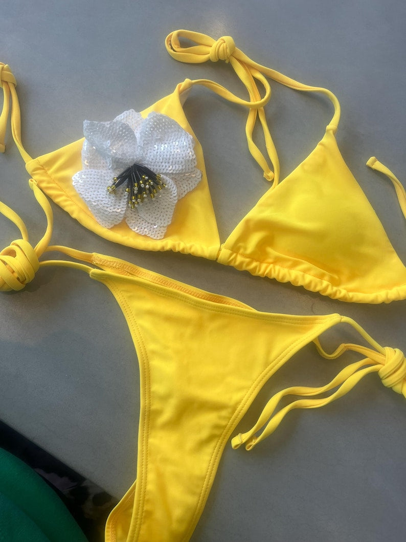 Yellow / white flora bikini