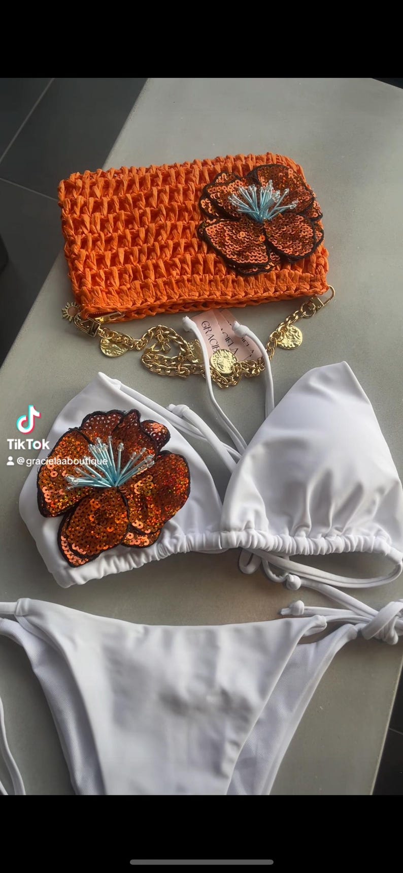 White / dark orange flora bikini