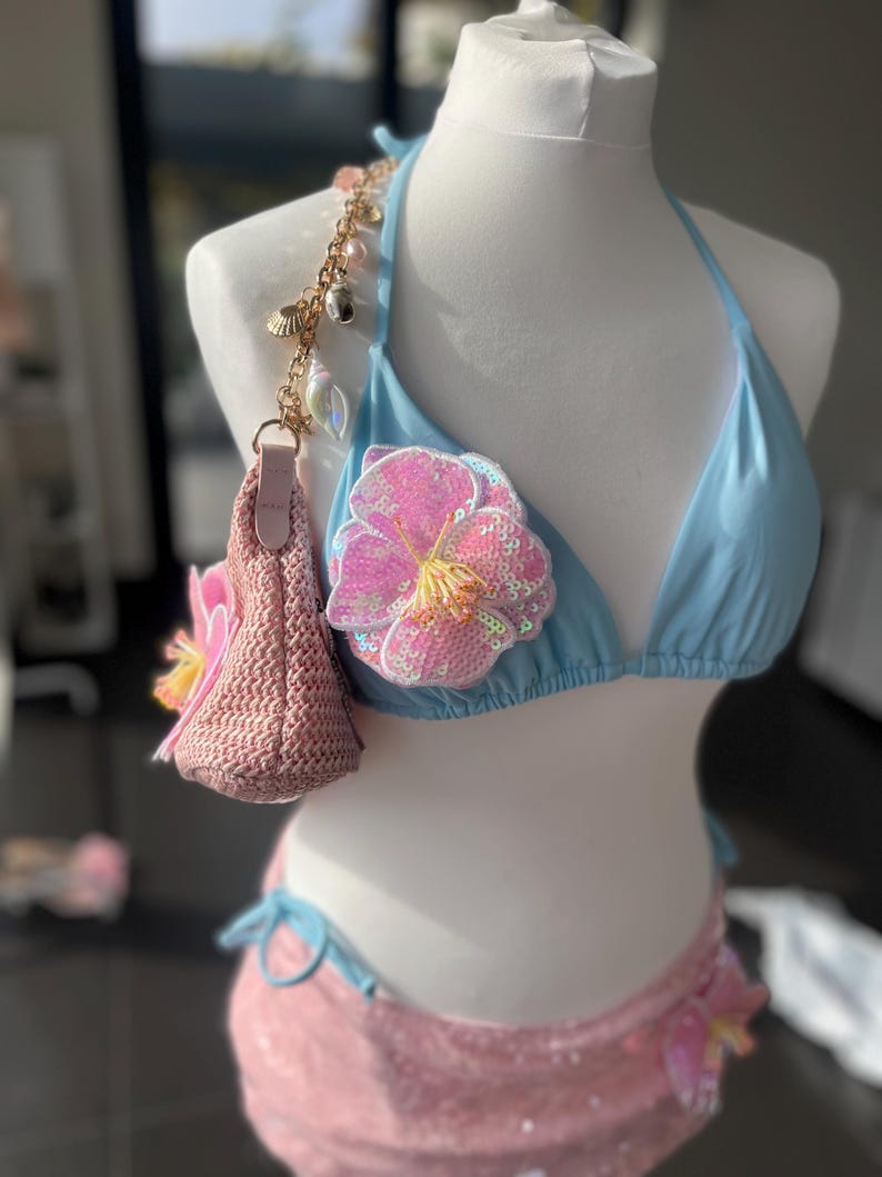 Blue / pink flora bikini