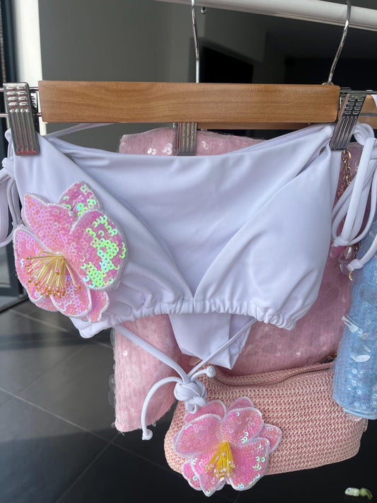 White / pink flora bikini