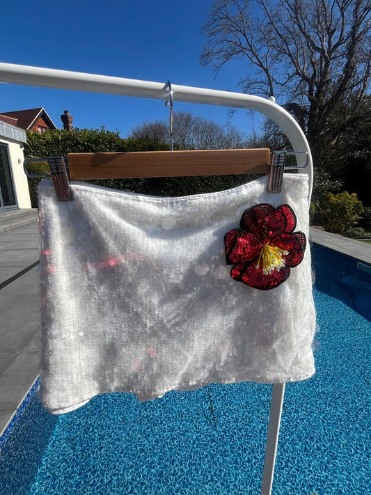 White / red flora skort