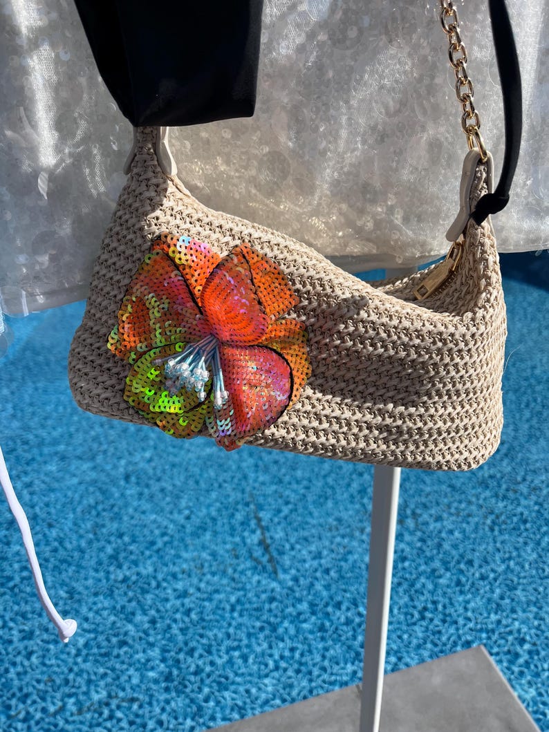 Beige / orange flora charm bag